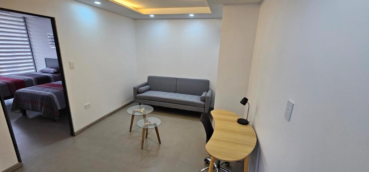 איקוויקה Hotel Regata מראה חיצוני תמונה