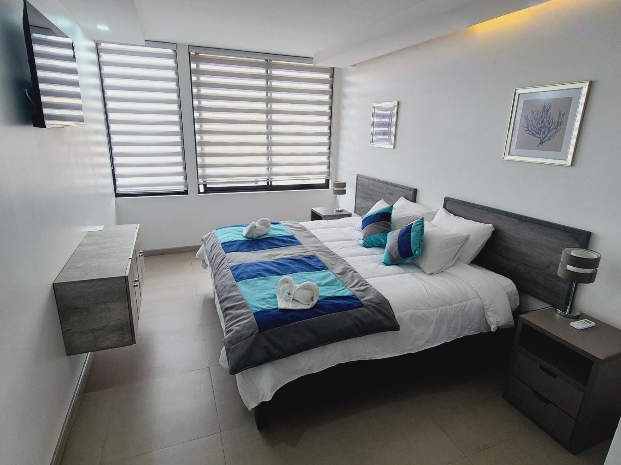 איקוויקה Hotel Regata מראה חיצוני תמונה